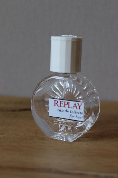 Lege Replay Eau de toilette for her, Sieraden, Tassen en Uiterlijk, Uiterlijk | Parfum, Zo goed als nieuw, Ophalen of Verzenden