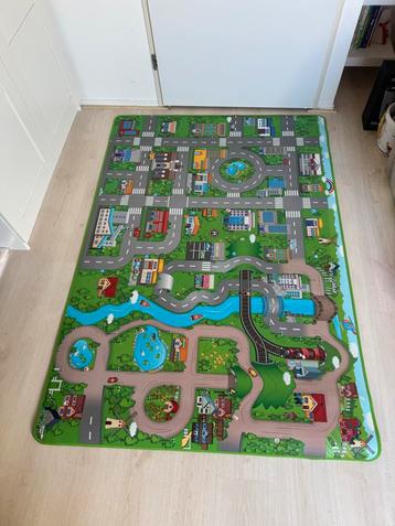 Speelkleed met wegen - Afwasbaar beschikbaar voor biedingen