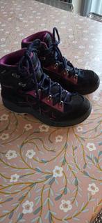 Lowa wandelschoenen kind mt 33, Ophalen of Verzenden, Zo goed als nieuw, Schoenen