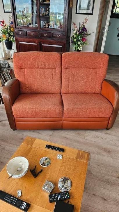 Mooie 2 zits bank., Huis en Inrichting, Banken | Sofa's en Chaises Longues, Zo goed als nieuw, Tweepersoons, 75 tot 100 cm, Ophalen