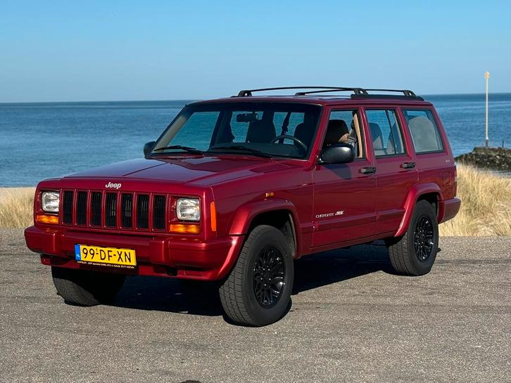 Jeep Cherokee 4.0 I AUT 1999 Rood, Auto's, Jeep, Particulier, Cherokee, 4x4, ABS, Airbags, Airconditioning, Cruise Control, Dakrails