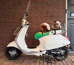 Vespa primavera wit, Fietsen en Brommers, Scooters | Vespa, Ophalen, Overige modellen, Zo goed als nieuw, Benzine