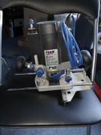 Ferm Bovenfrees Te Koop., Doe-het-zelf en Verbouw, Gereedschap | Handgereedschap, Ophalen of Verzenden, Zo goed als nieuw