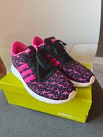 Toffe Adidas sneakers zgan maat  39 1/3, Adidas, Zwart, Ophalen of Verzenden, Sneakers of Gympen