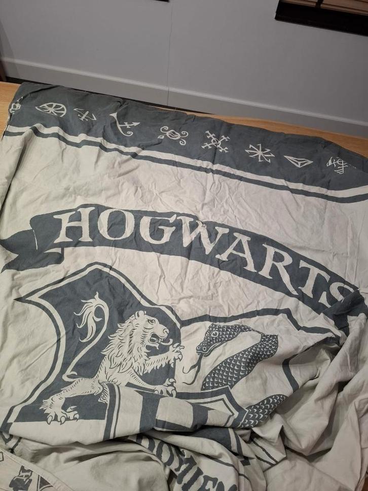 Harry Potter dekbedovertrek, Huis en Inrichting, Slaapkamer | Beddengoed, Gebruikt, Dekbedovertrek, Eenpersoons, Grijs, Ophalen of Verzenden