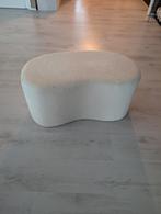 Boucle / teddy poef / bankje, Huis en Inrichting, Ophalen, Gebruikt, Overige vormen, 75 tot 100 cm
