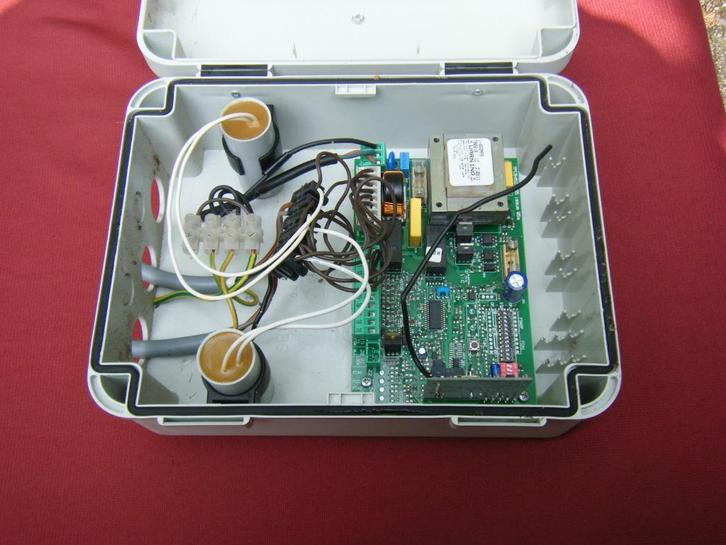 Faac hek besturings  voor 2 poorten  452MP / afst..Bediening, Tuin en Terras, Tuinpoorten, Gebruikt, Draaipoort, Overige materialen