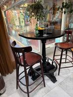 Café Bartafel Set met 2 Stoelen - Mancave Stijl ( verkocht ), Huis en Inrichting, Barren, Ophalen of Verzenden, Gebruikt, Inclusief barstoelen
