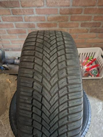 2x 205/60R16 Bridgestone All season beschikbaar voor biedingen