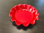 Emile Henry France Diepe schaal van rood keramiek, rond taar, Ophalen of Verzenden, Overige materialen, Overige typen