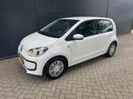 Volkswagen Up! 1.0 move up! BlueMotion Airco Navigatie, Voorwielaandrijving, Stof, Gebruikt, 840 kg
