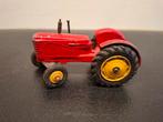 dinky toy Tractor MasseyHarris, Hobby en Vrije tijd, Modelauto's | 1:32, Ophalen of Verzenden, Gebruikt, Tractor of Landbouw, Dinky Toys