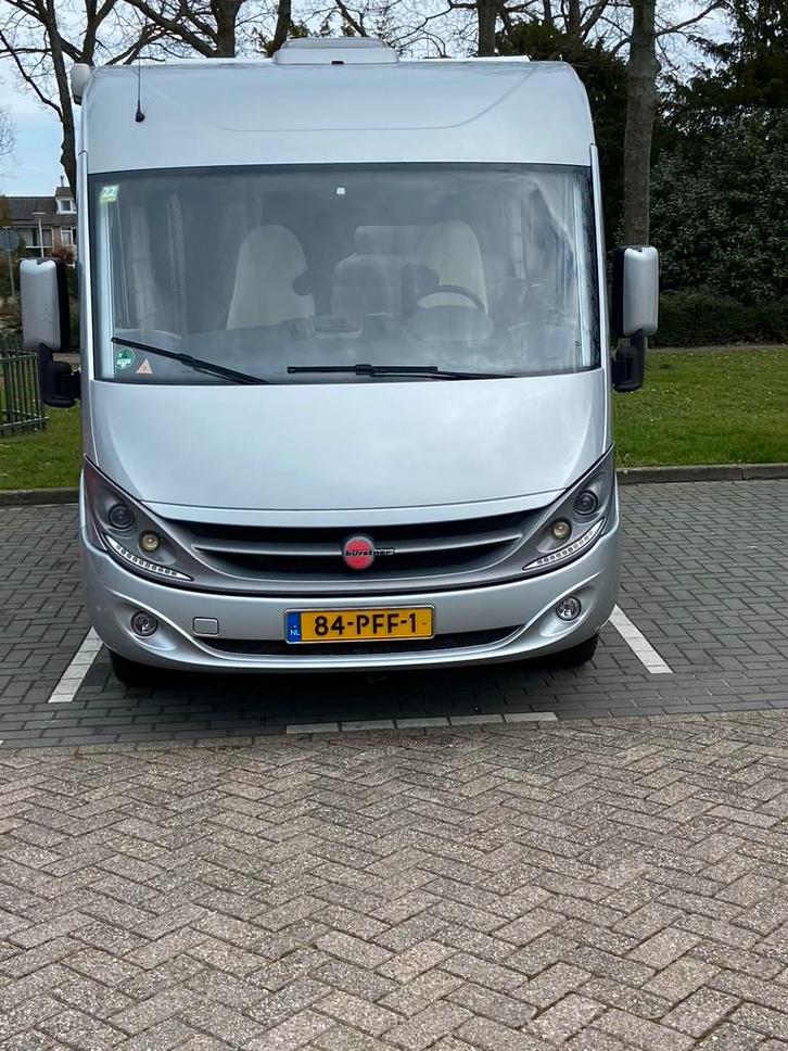 Mooie camper, Caravans en Kamperen, Campers, Particulier, tot en met 2, Integraal, Bürstner, Diesel, Handgeschakeld, L-zit, 7 tot 8 meter