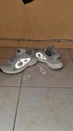 Dior Schoenen - Maat 40 - Weinig Gedragen, Ophalen of Verzenden, Sneakers of Gympen, Grijs, Gedragen