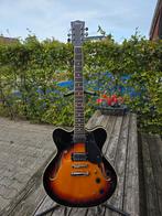 Hollow body Vintage Volcano VES 120 sunburst gitaar., Ophalen, Zo goed als nieuw, Semi-akoestisch