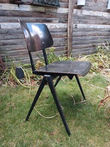 Vintage industriële stoelen Galvanitas S16 beschikbaar voor biedingen
