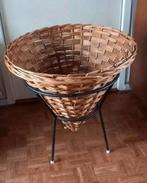 Leuke vintage presentatie opberg mand rotan mid century Rohe, Ophalen of Verzenden, Gebruikt