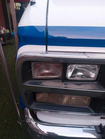 GEZOCHT KOPLAMPEN GMC/CHEVY G20  beschikbaar voor biedingen