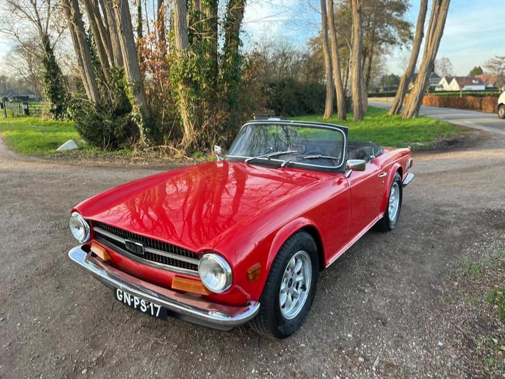 Triumph TR6 Soft Top, Auto's, Triumph, Bedrijf, Te koop, TR6, Open dak, Benzine, Cabriolet, Handgeschakeld, Geïmporteerd, Rood