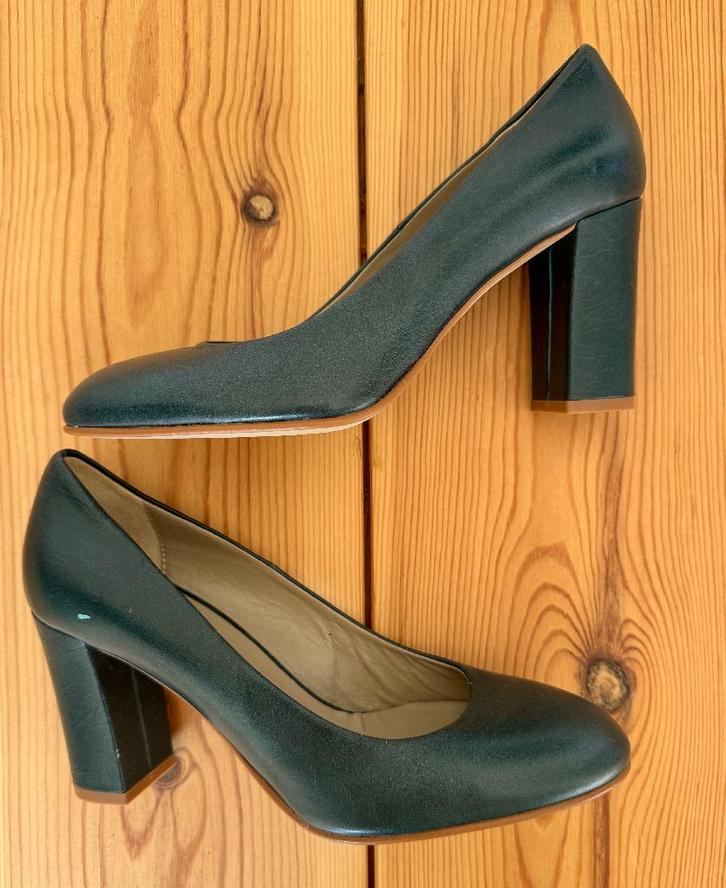 Noé Pumps - Groen leer - Maat 36,5, Kleding | Dames, Schoenen, Zo goed als nieuw, Pumps, Groen, Ophalen of Verzenden