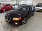 Volvo V70 2.5T Summum / AUTOMAAT / SCHUIFKANTELDAK / LEDER I, Auto's, Traction-control, 1567 kg, 92 €/maand, Euro 4