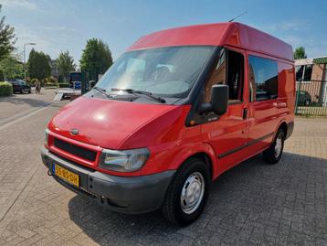 Ford Transit 300S 2.4TDdi/automaat/airco/invalide bus beschikbaar voor biedingen