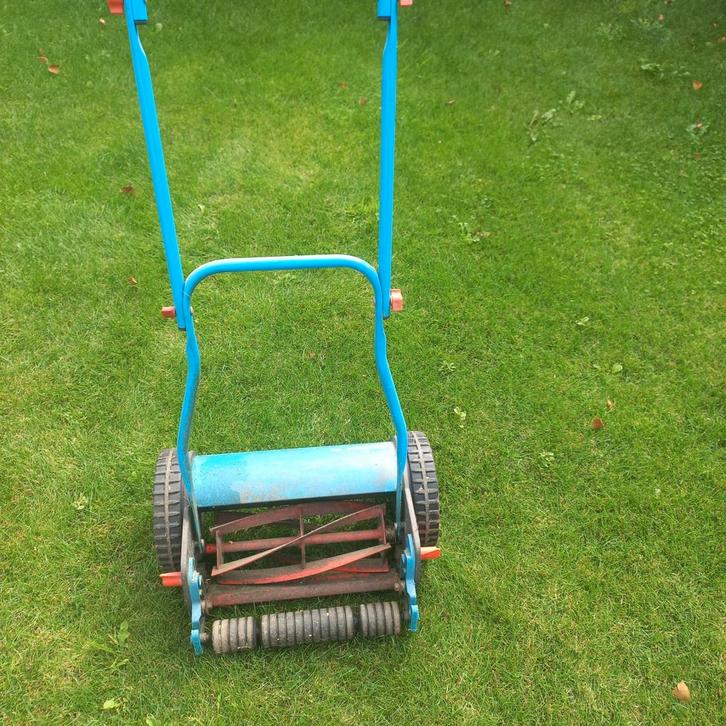 Gardena Handgrasmaaier - Klassiek en Efficiënt, Tuin en Terras, Grasmaaiers, Gebruikt, Handgrasmaaier, Minder dan 30 cm, Kooimesmaaier