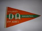 Leuke oude puntvlag D.A Drogisterij Valerius Amsterdam, Verzenden