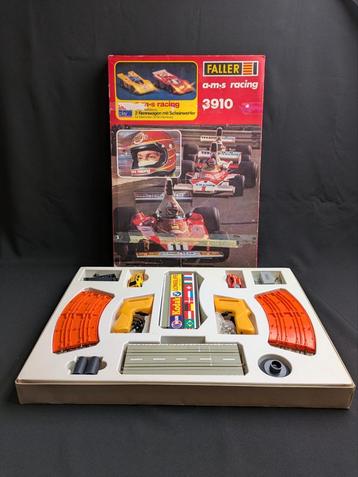 Faller a-m-s Racing 3910 Racebaan Compleet beschikbaar voor biedingen