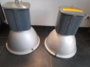 hanglampen  beschikbaar voor biedingen