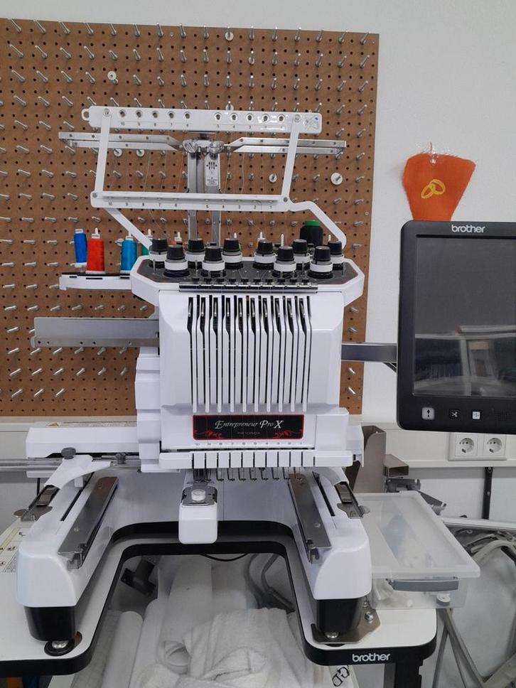 Brother borduurmachine pr1050x, Hobby en Vrije tijd, Borduren en Borduurmachines, Gebruikt, Borduurmachine, Ophalen