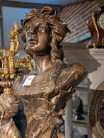 Grote bronzen buste. 70 cm hoog. €395., Ophalen