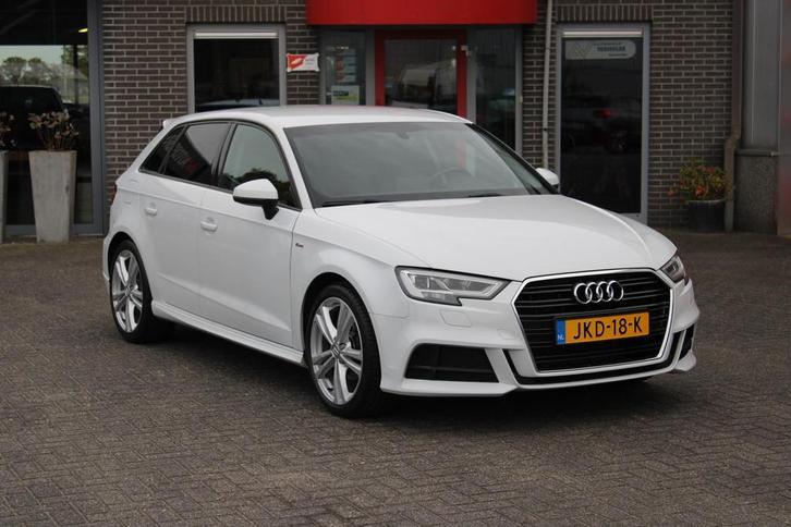 Audi A3 Sportback 35 TFSI CoD Sport S Line Edition Apple And, Auto's, Audi, Bedrijf, Te koop, A3, ABS, Airbags, Airconditioning