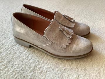 Mooie leer instappers/ ballerina's / schoenen Durea, 5(38). beschikbaar voor biedingen