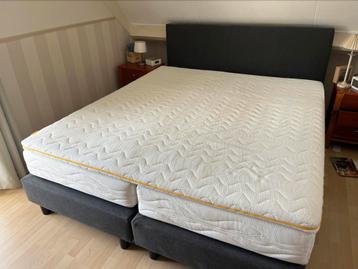 Topper koudschuim B Bright 200 x 180 cm beschikbaar voor biedingen
