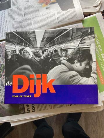 De dijk cd en boek in doos  beschikbaar voor biedingen