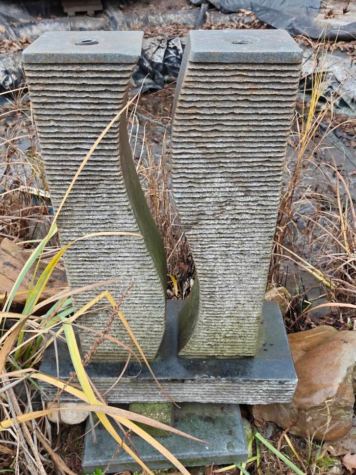 Stijlvol waterornament voor de vijver, Tuin en Terras, Waterpartijen en Fonteinen, Gebruikt, Waterornament, Graniet, Ophalen