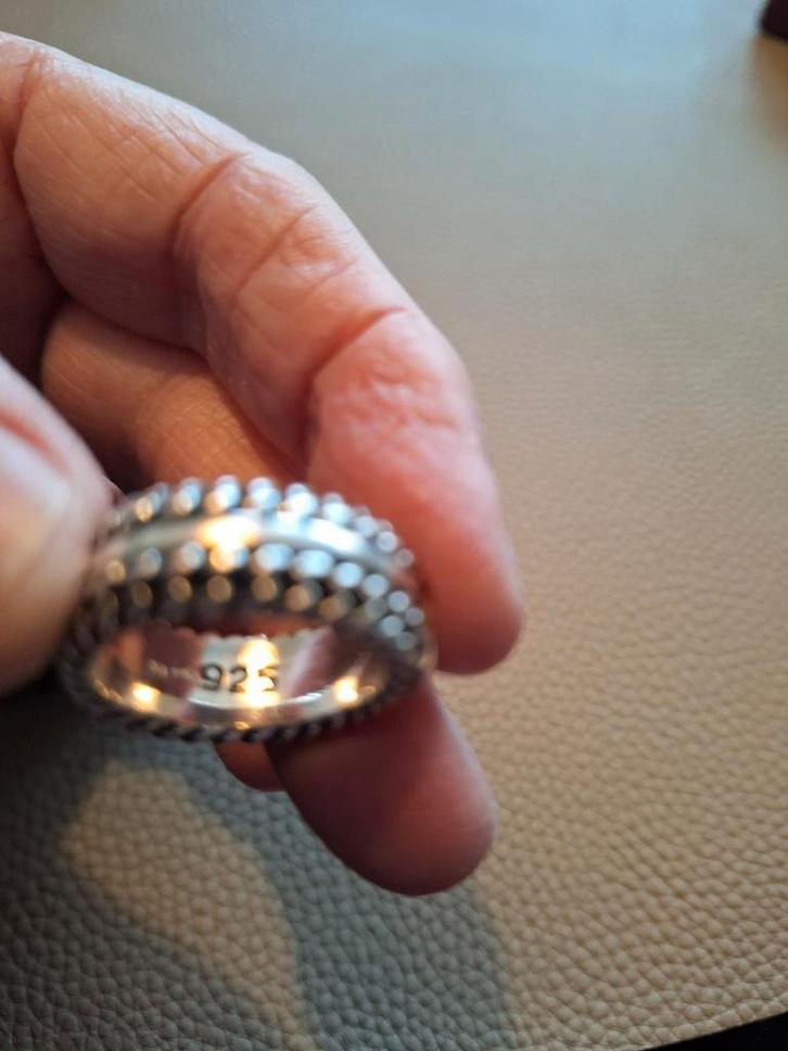 Buddha to Buddha Ring Zilver mt 18, Sieraden, Tassen en Uiterlijk, Ringen, Zo goed als nieuw, Dame of Heer, 19 tot 20, Zilver
