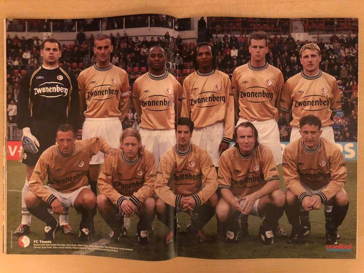 Mooie poster FC Twente Enschede seizoen 2002/2003 - VI, Verzamelen, Sportartikelen en Voetbal, Zo goed als nieuw, Poster, Plaatje of Sticker
