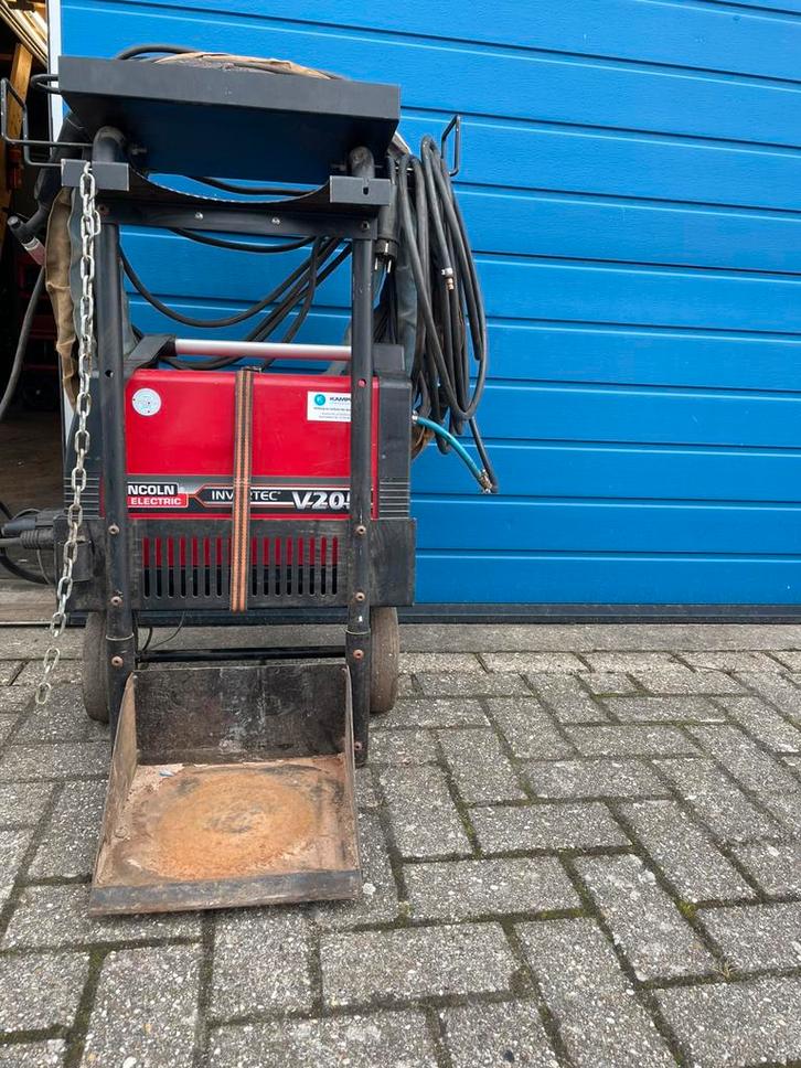Lincoln V205 DC TIG lasmachine compleet, Doe-het-zelf en Verbouw, Gereedschap | Lasapparaten, Zo goed als nieuw, Tig, 150 tot 250 ampère