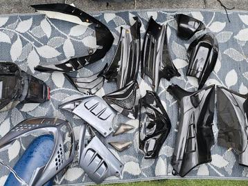 Kappenset Peugeot Speedfight 2 zwart/grijs  RUILEN KIJK/LEES beschikbaar voor biedingen