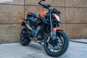 KTM 890 Duke 2022(9032km) zgan beschikbaar voor biedingen
