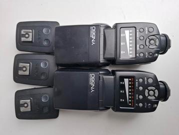 Yongnuo speedlite YN560 (2x) cactus trigger/receiver (3x)  beschikbaar voor biedingen