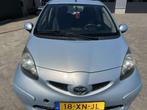 Toyota Aygo 1.0 12V Vvt-i 5DRS 2007 Blauw, Auto's, Voorwielaandrijving, 68 pk, Origineel Nederlands, Handgeschakeld