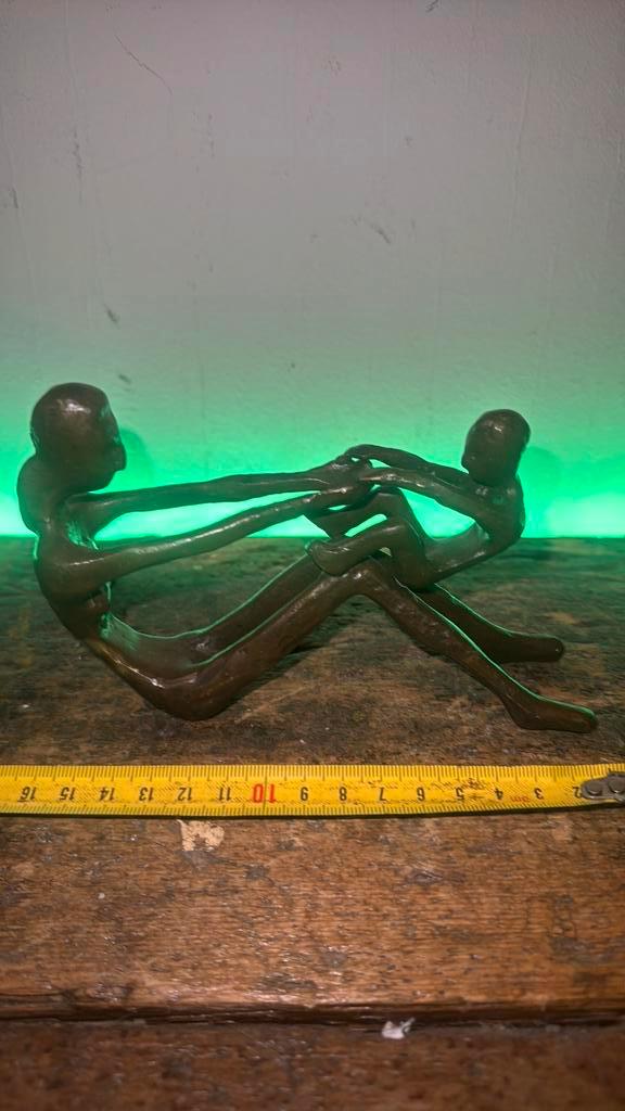 Klein massief bronzen beeldje , moeder met kind ,, Antiek en Kunst, Kunst | Beelden en Houtsnijwerken, Ophalen of Verzenden