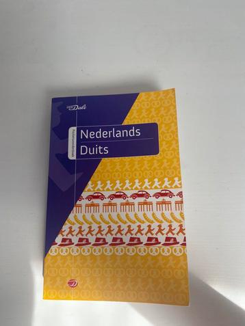 Van Dale pocketwoordenboek Nederlands-Duits beschikbaar voor biedingen