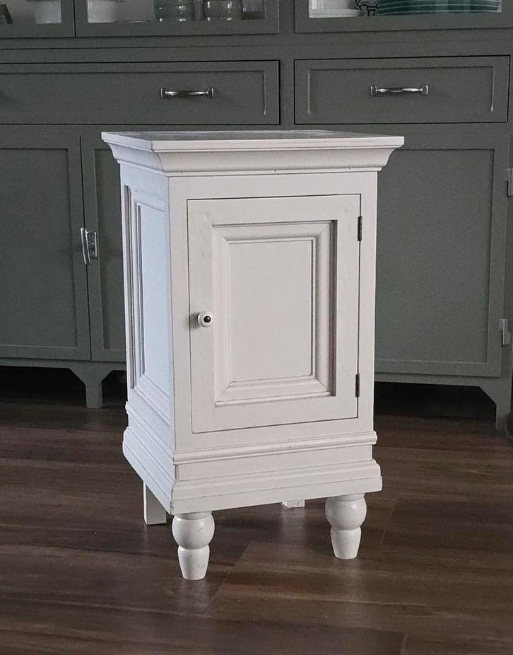 Landelijk kastje gebroken wit, klassieke stijl, Huis en Inrichting, Kasten | Kledingkasten, Gebruikt, Minder dan 100 cm, Minder dan 50 cm