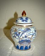 Thaise Benjarong vaas met deksel, Overige kleuren, Aardewerk of Porselein, Ophalen of Verzenden, Zo goed als nieuw