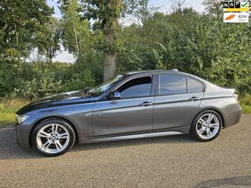 BMW 3-serie 320i High Executive beschikbaar voor biedingen