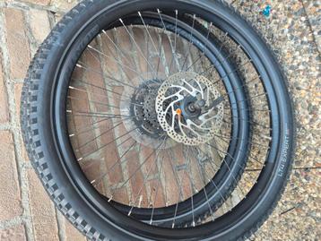 Bontrager Kovee TLR + Shimano 9s 46t compleet beschikbaar voor biedingen